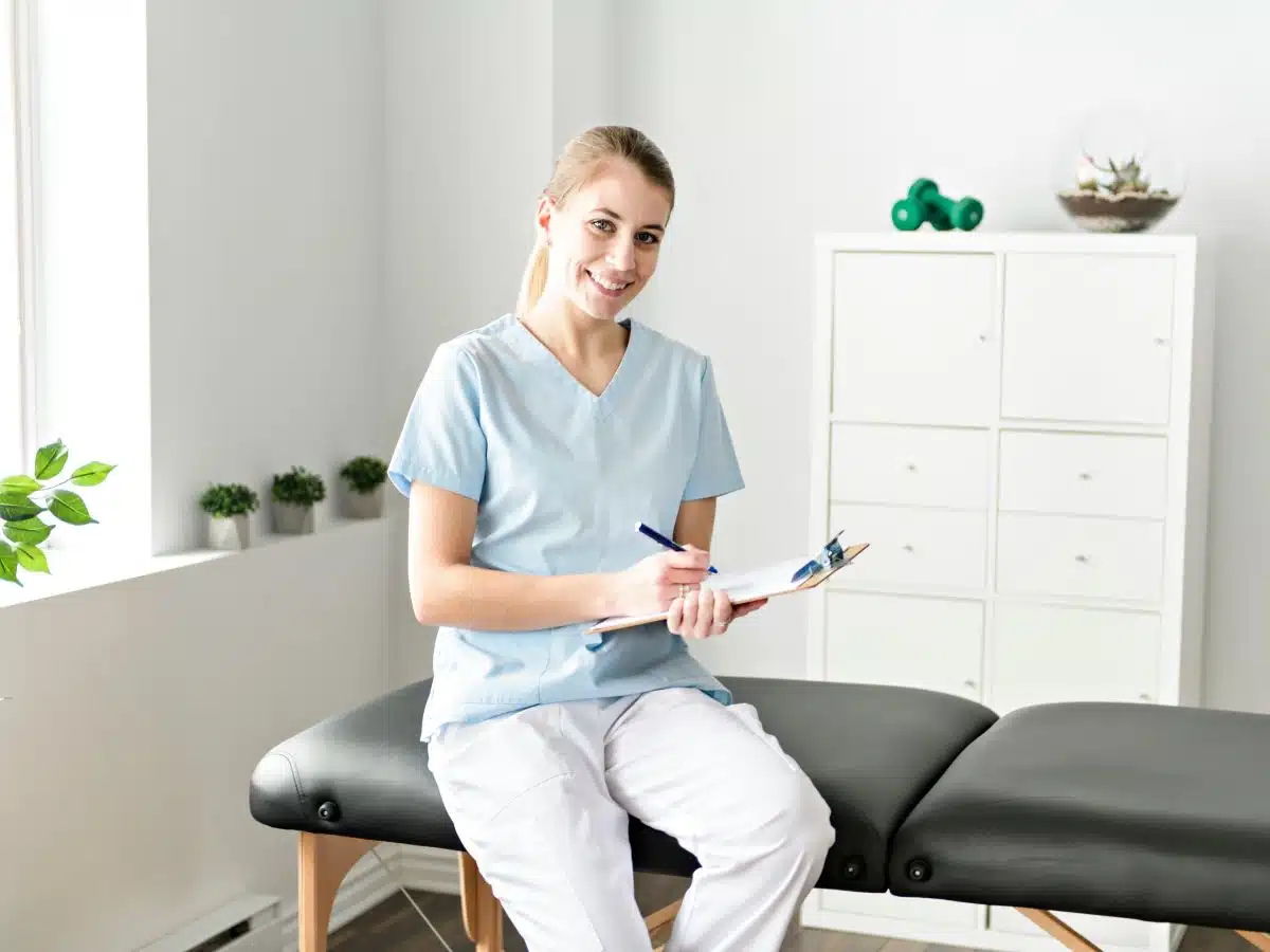 a physiotherapy in the room